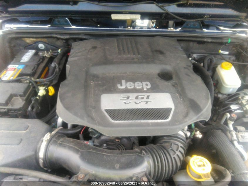 2013 JEEP WRANGLER UNLIMITED SPORT - 1C4BJWDG2DL543886