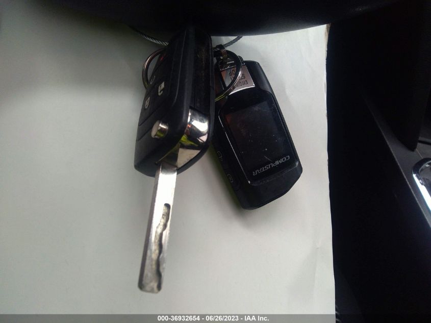 2013 CHEVROLET EQUINOX LT - 2GNFLEEK4D6118081