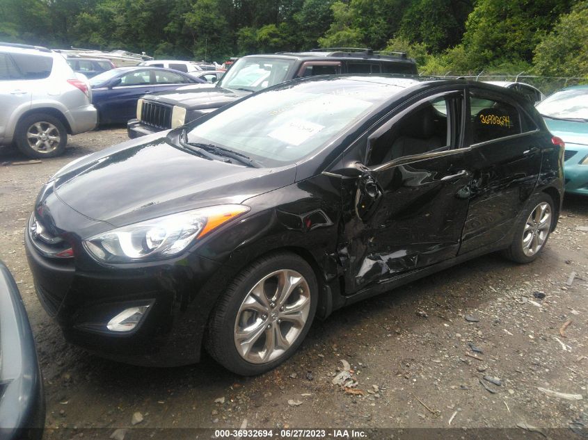 2013 HYUNDAI ELANTRA GT - KMHD35LE1DU098737
