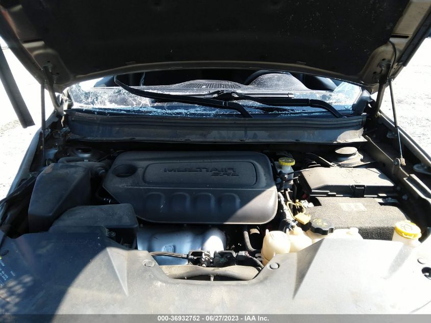 2019 JEEP CHEROKEE LATITUDE - 1C4PJLCB8KD301587