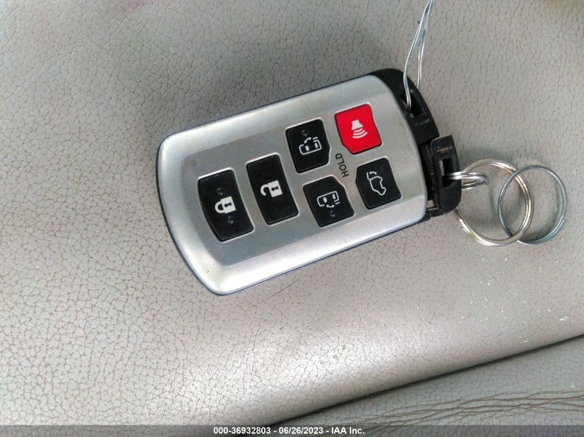 2014 TOYOTA SIENNA XLE/XLE AAS/LTD - 5TDYK3DC0ES456345