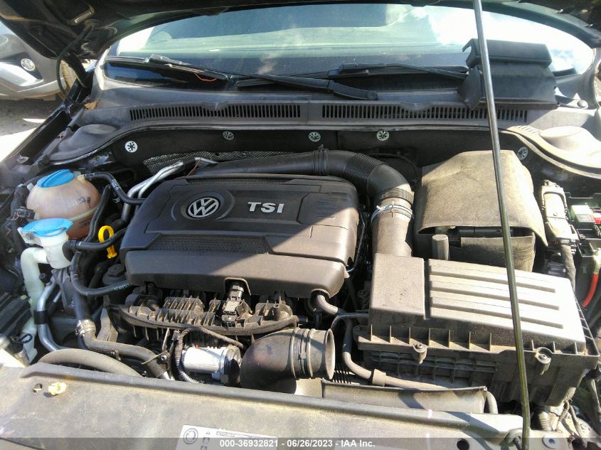 2014 VOLKSWAGEN JETTA SEDAN SE - 3VWD07AJ6EM233707