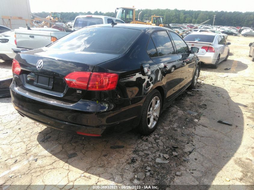 2014 VOLKSWAGEN JETTA SEDAN SE - 3VWD07AJ6EM233707