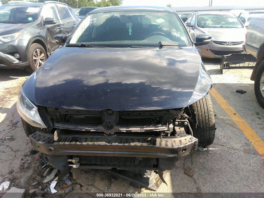 2014 VOLKSWAGEN JETTA SEDAN SE - 3VWD07AJ6EM233707
