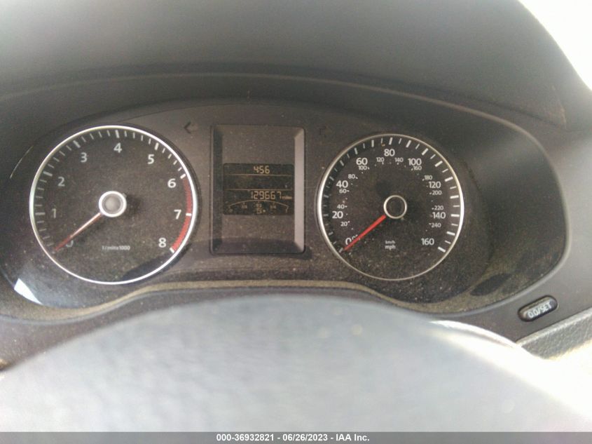 2014 VOLKSWAGEN JETTA SEDAN SE - 3VWD07AJ6EM233707