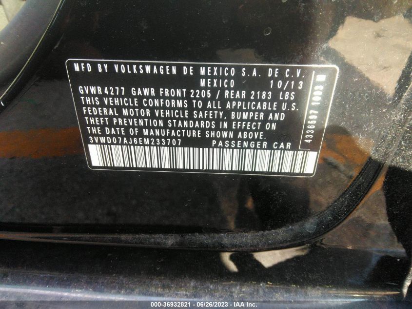 2014 VOLKSWAGEN JETTA SEDAN SE - 3VWD07AJ6EM233707