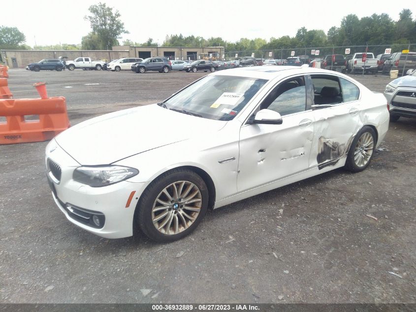 2016 BMW 5 SERIES 528I XDRIVE - WBA5A7C5XGG150862