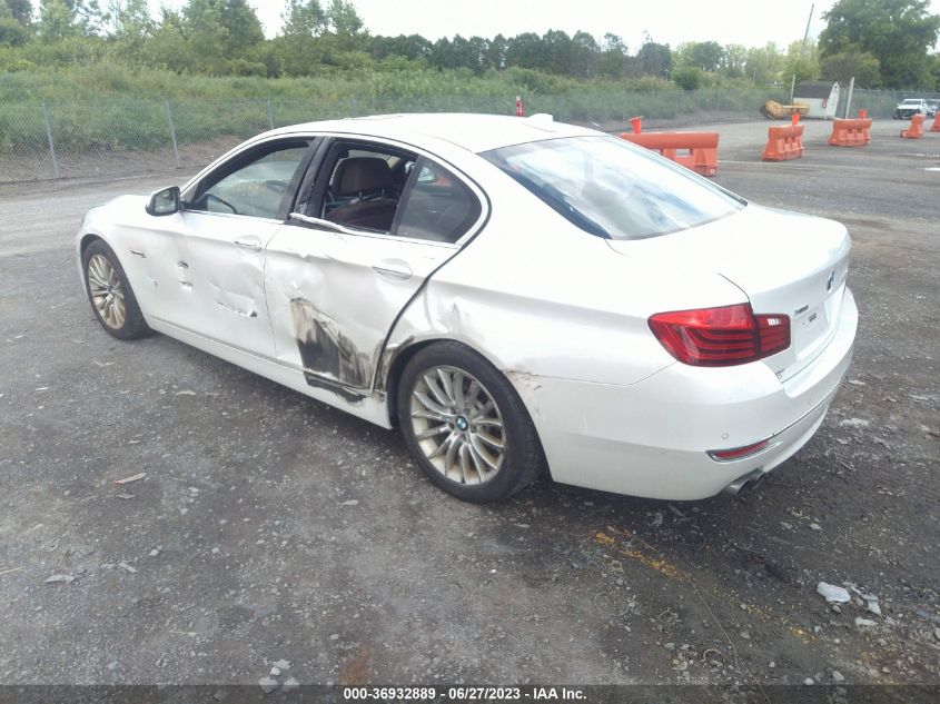 2016 BMW 5 SERIES 528I XDRIVE - WBA5A7C5XGG150862