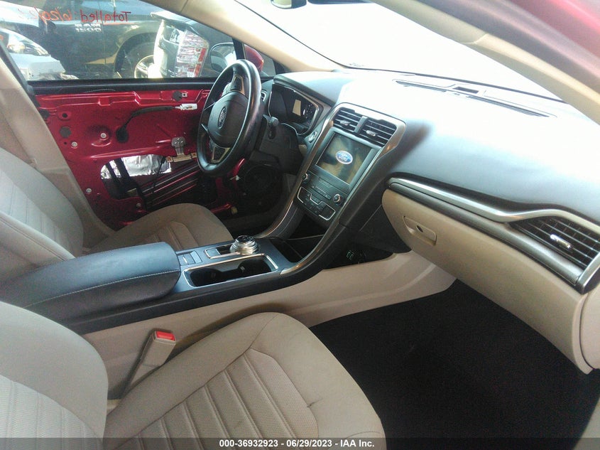 VIN 3FA6P0HD4LR223598 2020 FORD FUSION SE