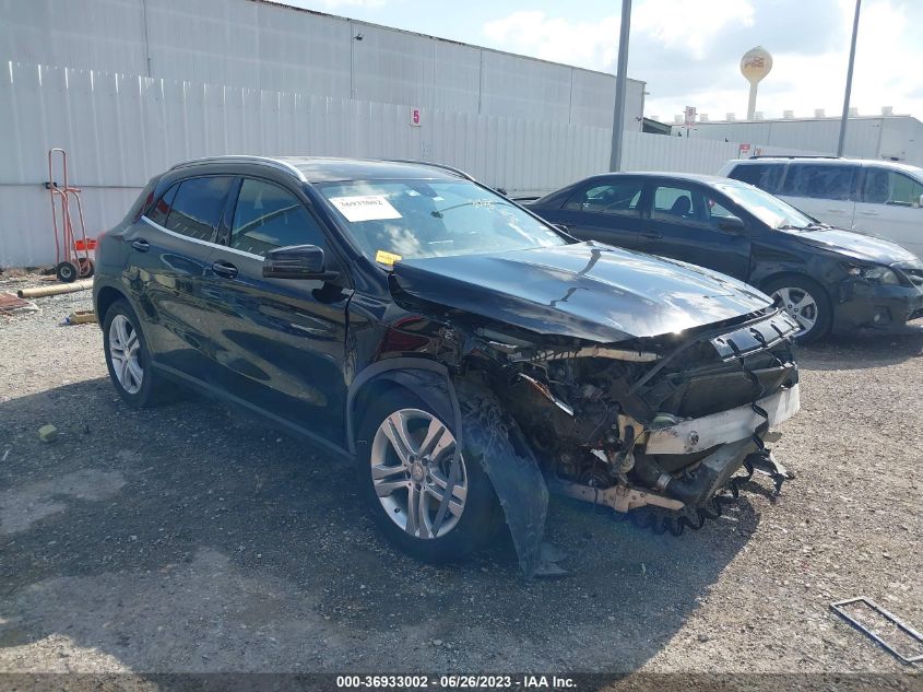 2015 MERCEDES-BENZ GLA-CLASS GLA 250 - WDCTG4EB7FJ125164