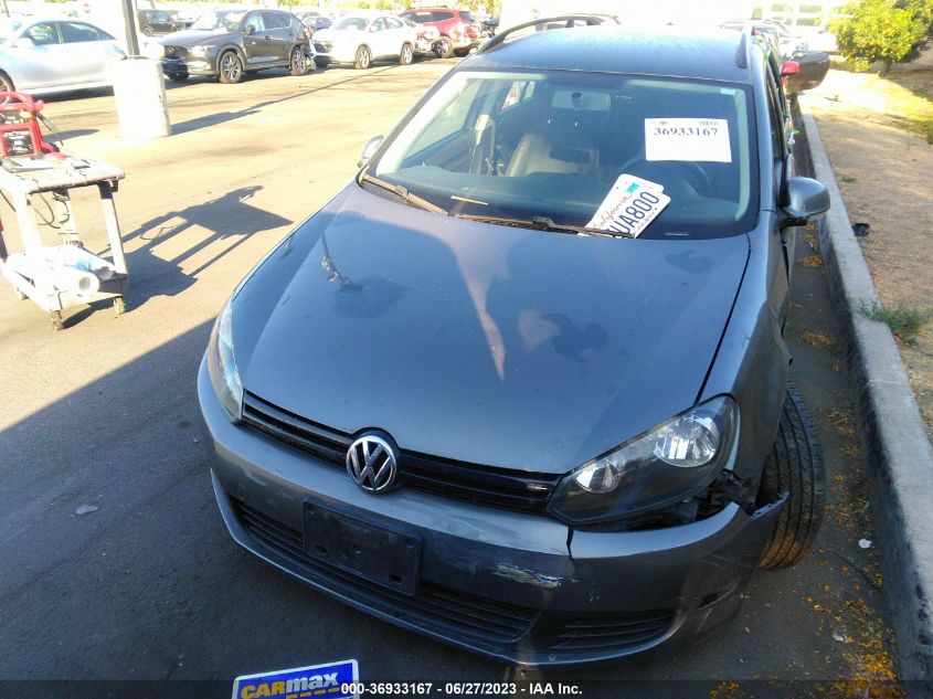 2014 VOLKSWAGEN JETTA SPORTWAGEN S - 3VWPP7AJ9EM601161