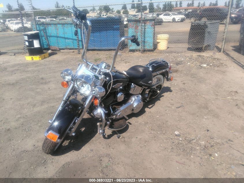 2013 HARLEY-DAVIDSON FLSTC HERITAGE SOFTAIL CLASSIC - 1HD1BWV31DB041962