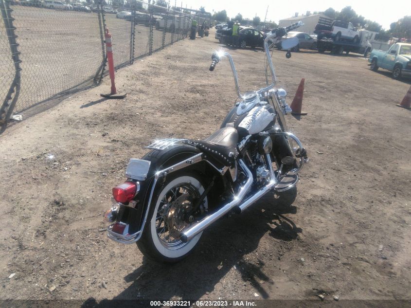 2013 HARLEY-DAVIDSON FLSTC HERITAGE SOFTAIL CLASSIC - 1HD1BWV31DB041962