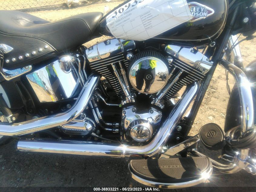 2013 HARLEY-DAVIDSON FLSTC HERITAGE SOFTAIL CLASSIC - 1HD1BWV31DB041962