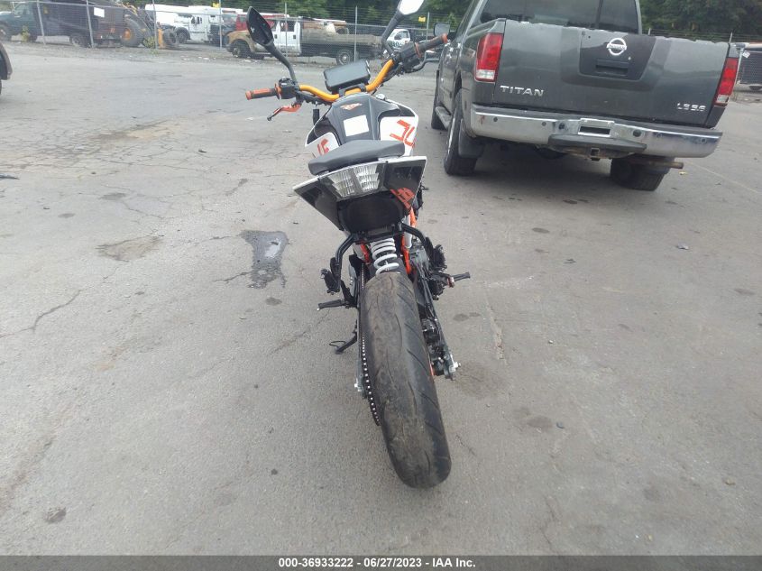 2017 KTM 390 DUKE MD2JPJ407HC241512