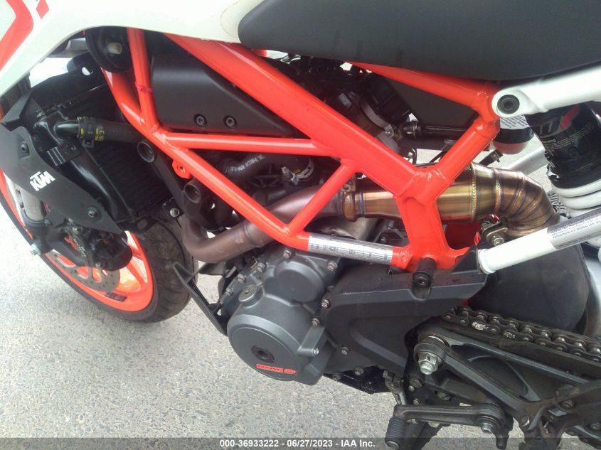 2017 KTM 390 DUKE MD2JPJ407HC241512