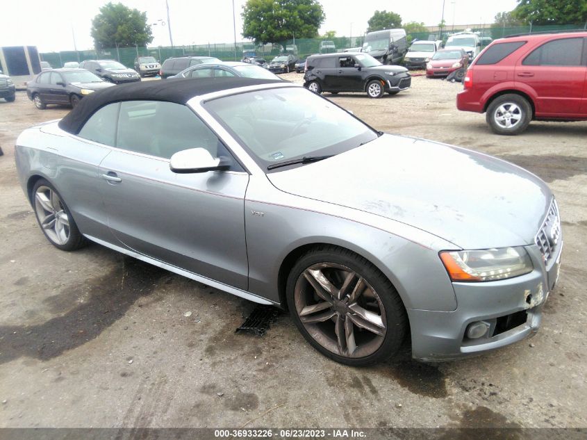 WAUVGAFHXBN004256 2011 AUDI S5 - Image 1