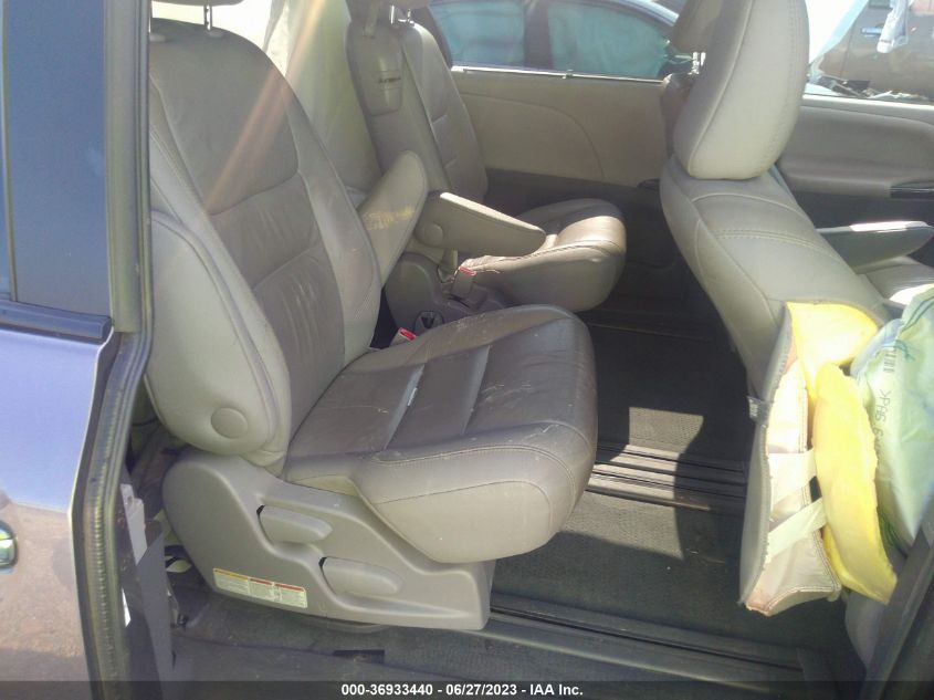 2017 TOYOTA SIENNA XLE AUTO ACCESS - 5TDYZ3DC1HS854213