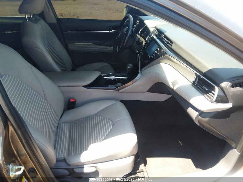 2019 TOYOTA CAMRY SE - 4T1B11HK0KU742519
