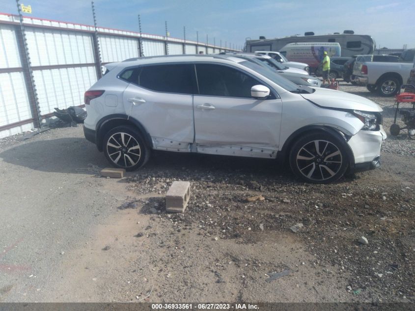 2018 NISSAN ROGUE SPORT SL - JN1BJ1CP9JW101365