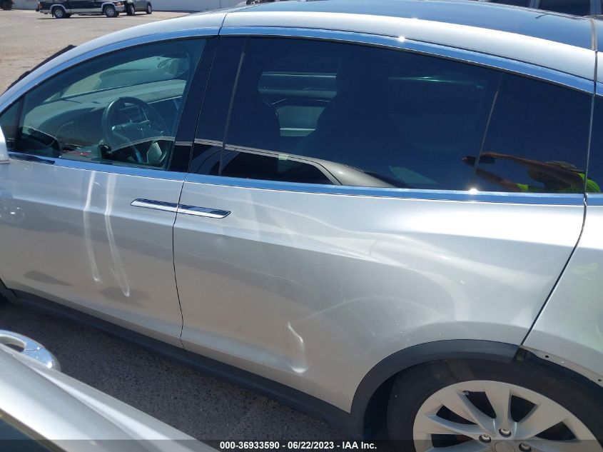 2016 TESLA MODEL X 70D/90D/75D/60D 5YJXCAE23GF015254