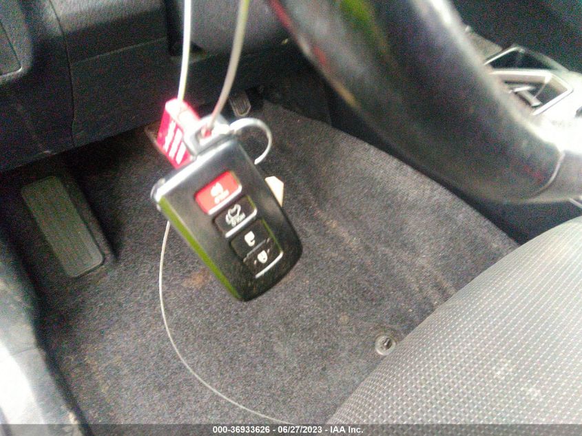 2016 TOYOTA RAV4 HYBRID XLE JTMRJREV7GD042567