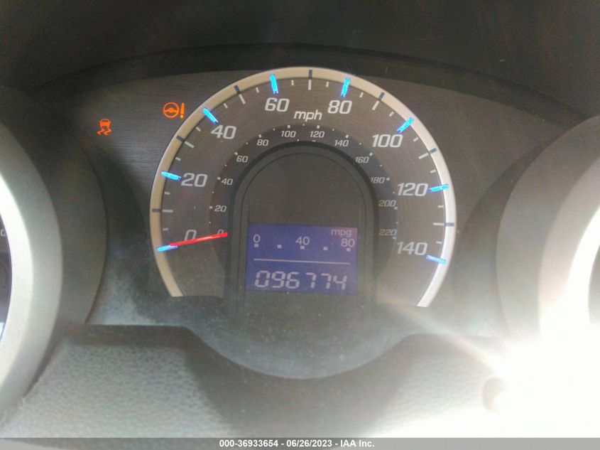 2013 HONDA FIT - JHMGE8H3XDC052042