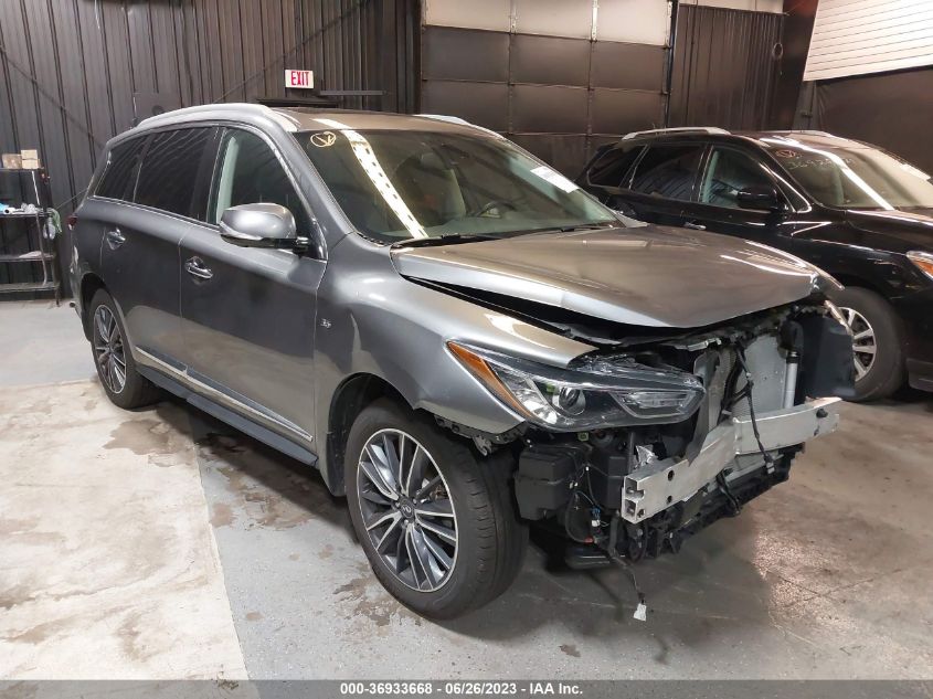 2020 INFINITI QX60 LUXE - 5N1DL0MM0LC537570