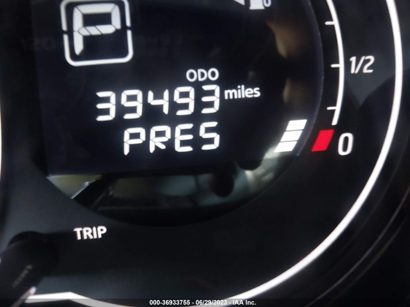 2019 NISSAN VERSA NOTE SV - 3N1CE2CP1KL360924