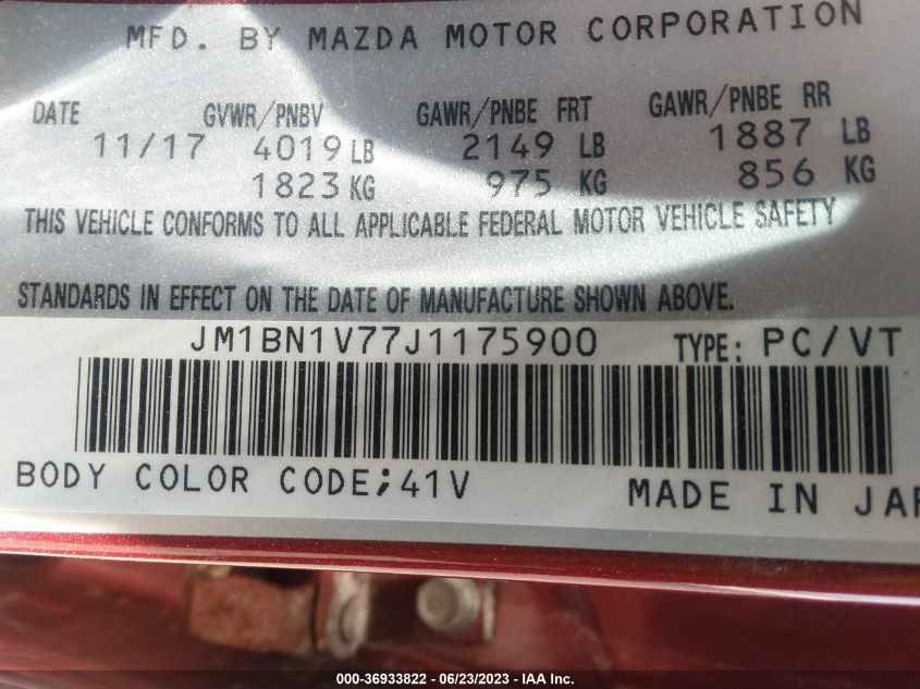 2018 MAZDA MAZDA3 GS - JM1BN1V77J1175900