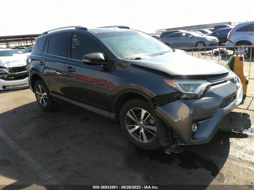 2016 TOYOTA RAV4 XLE - JTMWFREV4GD086207