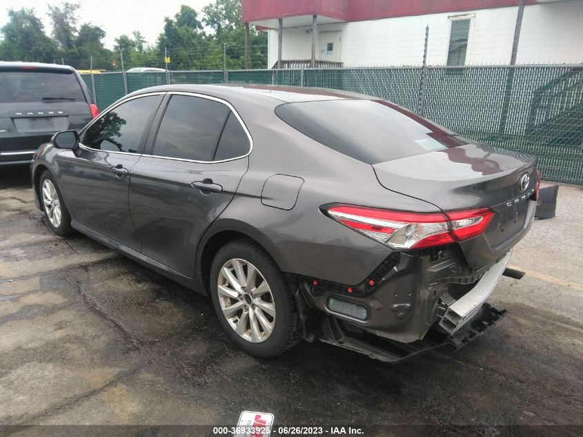 2018 TOYOTA CAMRY LE/SE/XLE/L - 4T1B11HK1JU640855