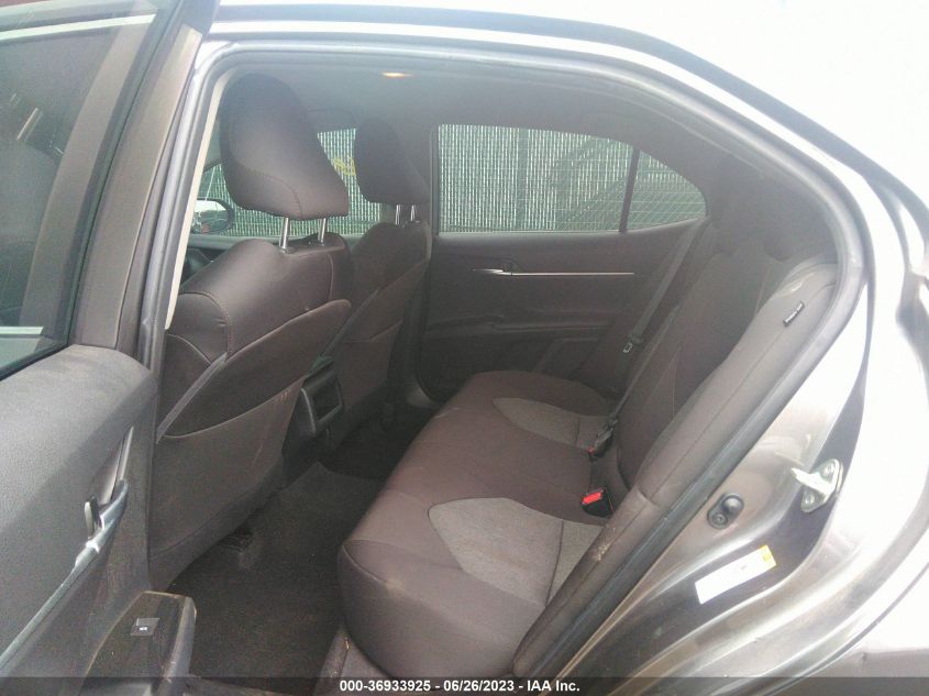 2018 TOYOTA CAMRY LE/SE/XLE/L - 4T1B11HK1JU640855