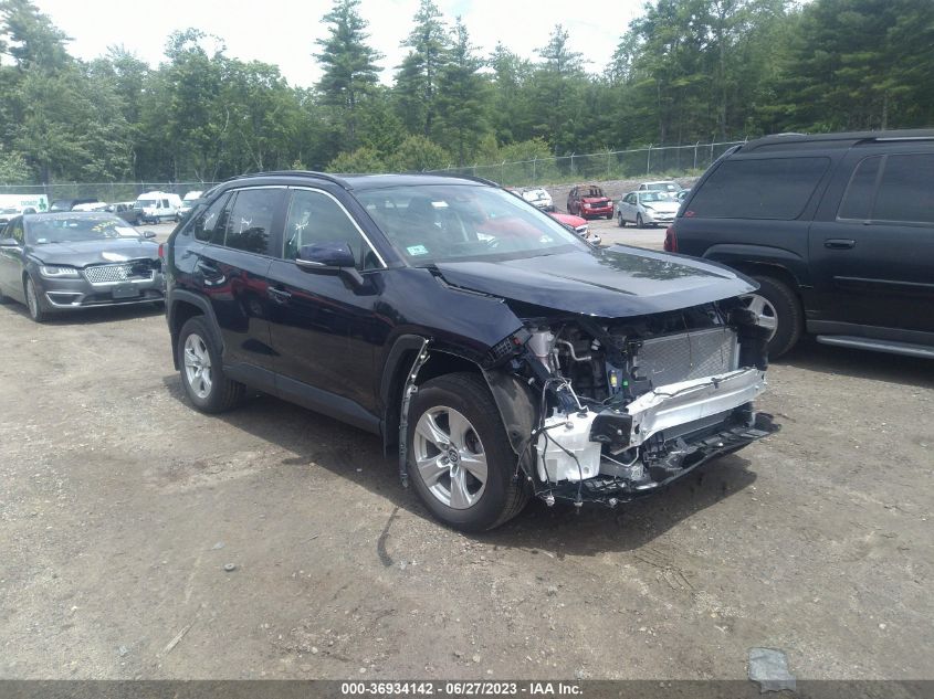 2020 TOYOTA RAV4 XLE - 2T3P1RFV2LC136053