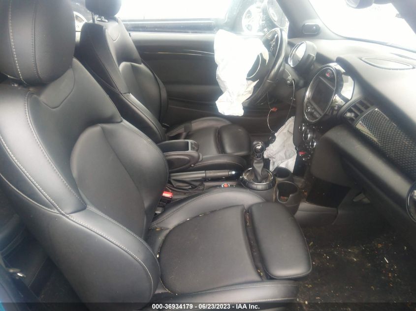 2016 MINI COOPER CONVERTIBLE S - WMWWG9C58G3A92517
