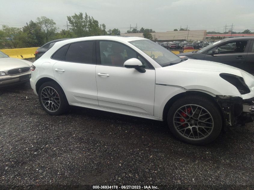 2015 PORSCHE MACAN TURBO - WP1AF2A52FLB99597