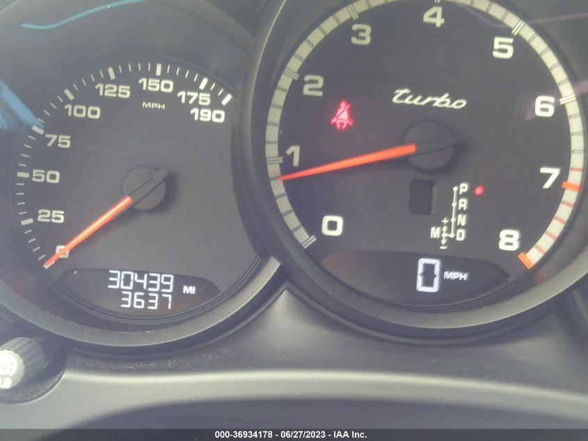 2015 PORSCHE MACAN TURBO - WP1AF2A52FLB99597