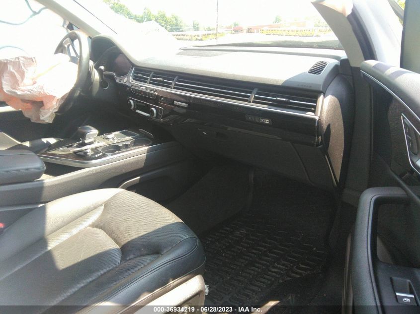 2017 AUDI Q7 PRESTIGE - WA1VAAF78HD002686