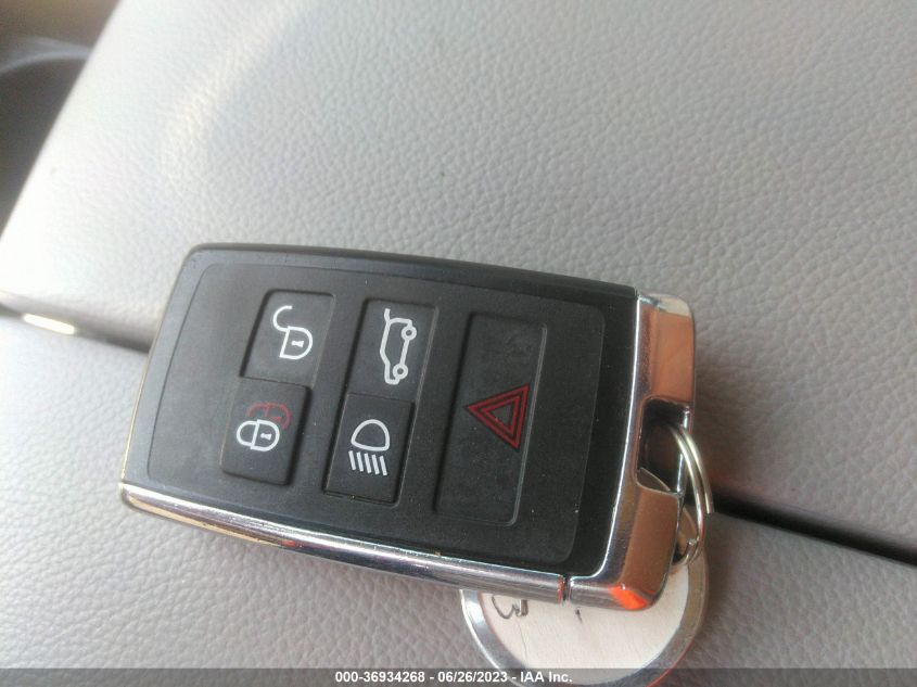 2021 LAND ROVER RANGE ROVER EVOQUE SE - SALZP2FX4MH122668