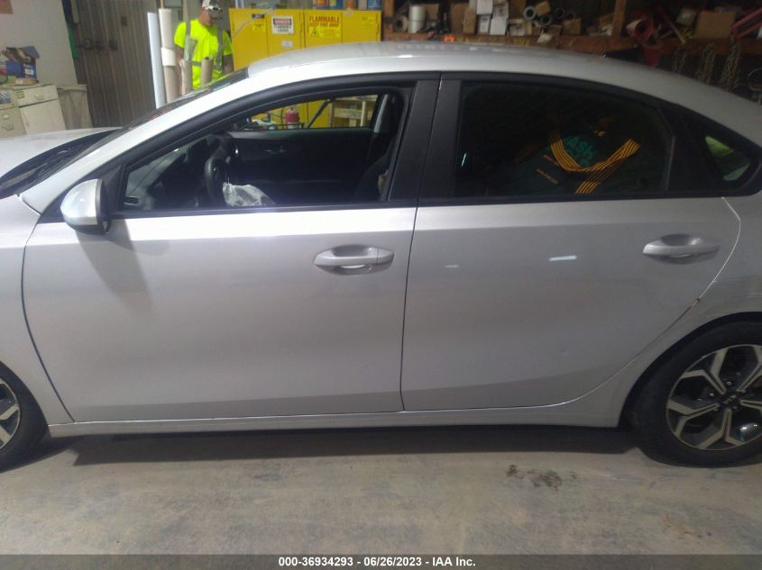 3KPF24AD0LE234812 Kia Forte LXS 13