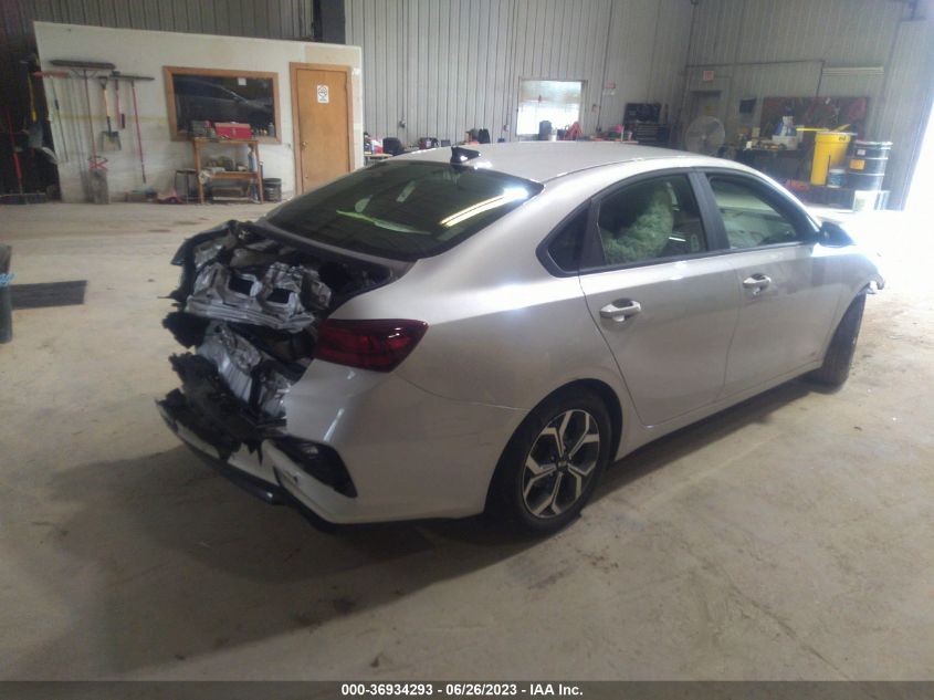 3KPF24AD0LE234812 Kia Forte LXS 4