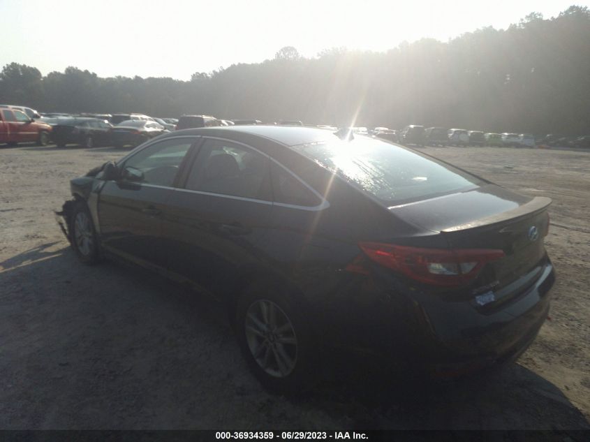 2015 HYUNDAI SONATA 2.4L SE - 5NPE24AF2FH239913