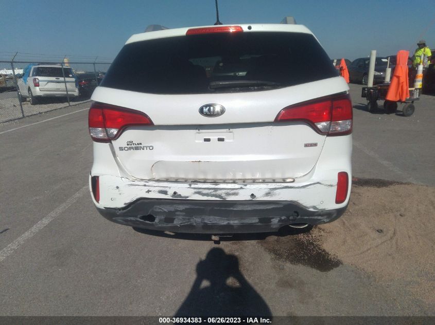 2015 KIA SORENTO LX - 5XYKT4A6XFFG62052