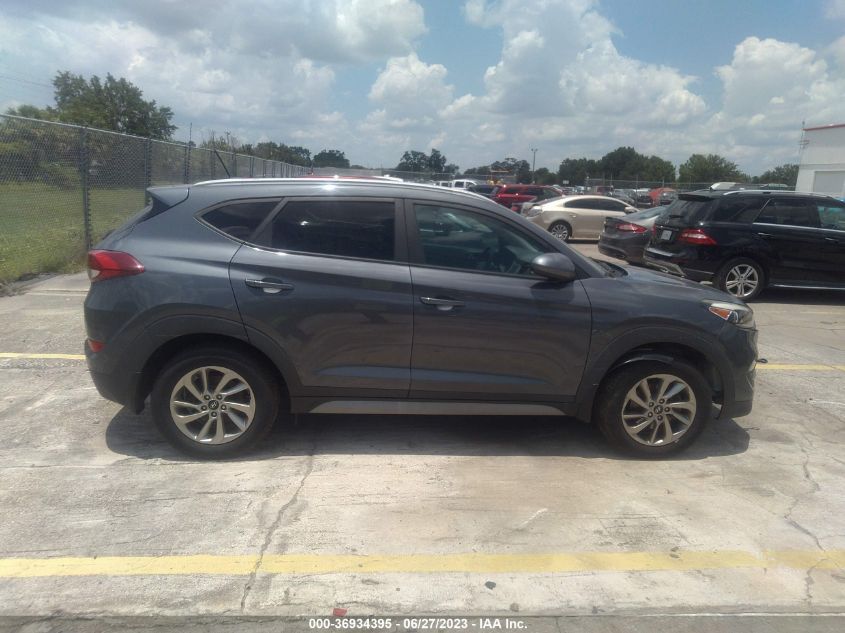2017 HYUNDAI TUCSON SE - KM8J3CA47HU498745