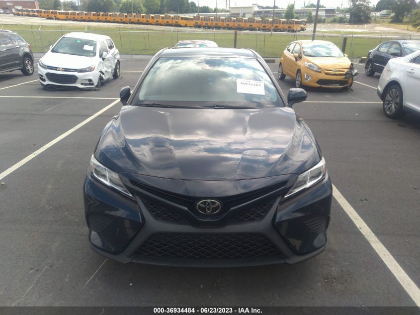 2019 TOYOTA CAMRY SE - 4T1B11HK0KU256423