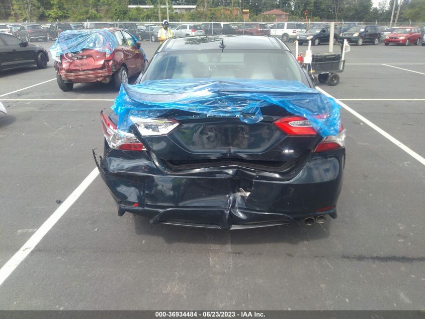 2019 TOYOTA CAMRY SE - 4T1B11HK0KU256423