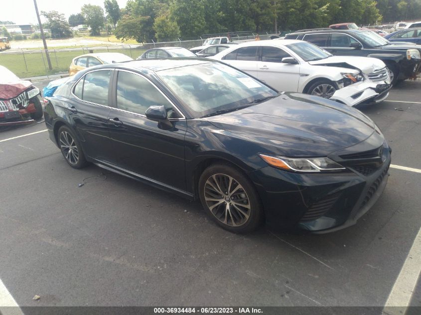 2019 TOYOTA CAMRY SE - 4T1B11HK0KU256423