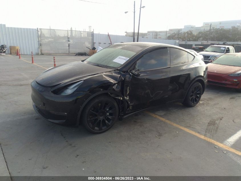 2021 TESLA MODEL Y - 5YJYGDEEXMF158184