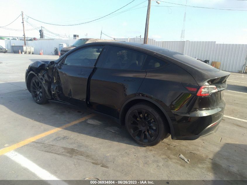 2021 TESLA MODEL Y - 5YJYGDEEXMF158184