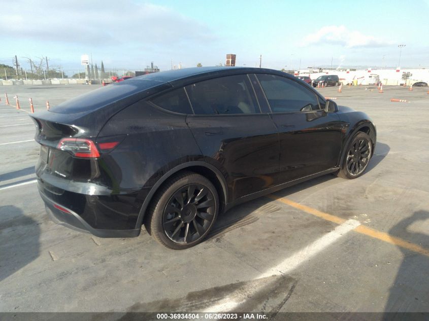 2021 TESLA MODEL Y - 5YJYGDEEXMF158184